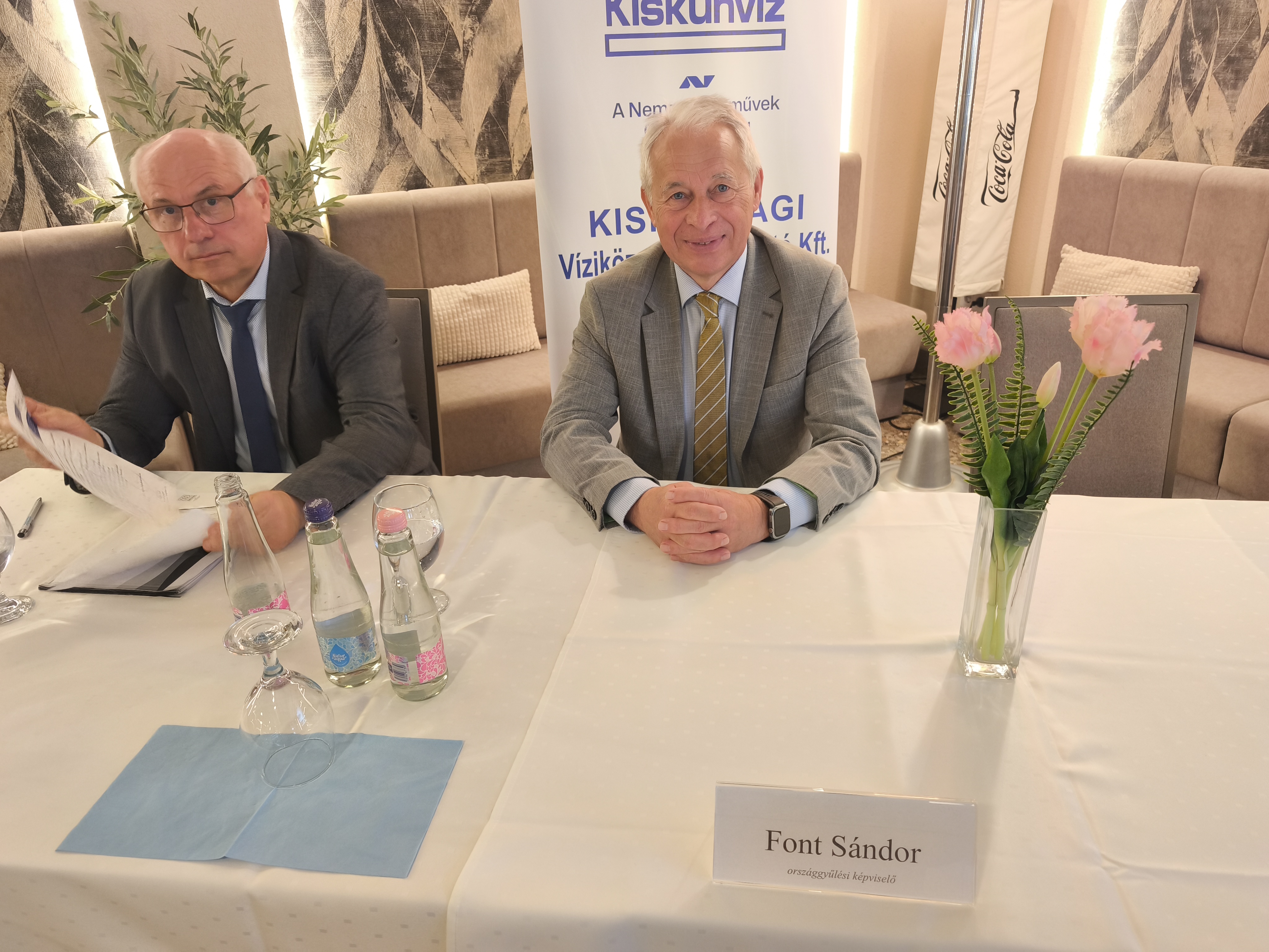 konferencia